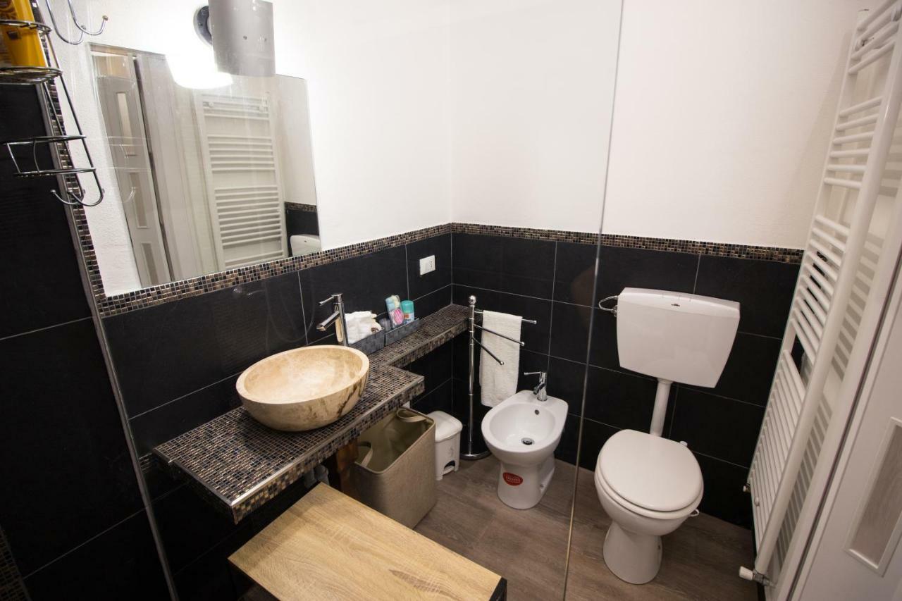 Loft & Espace Maison 1706 Lago Orta บอร์โกมาเนโร ภายนอก รูปภาพ
